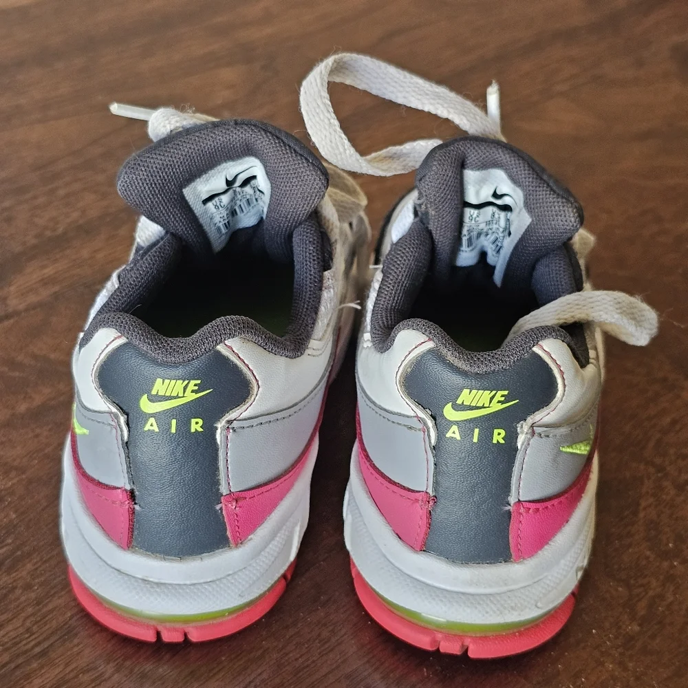 Toddler Nike Air Max Size 9C In Pink White And Gray